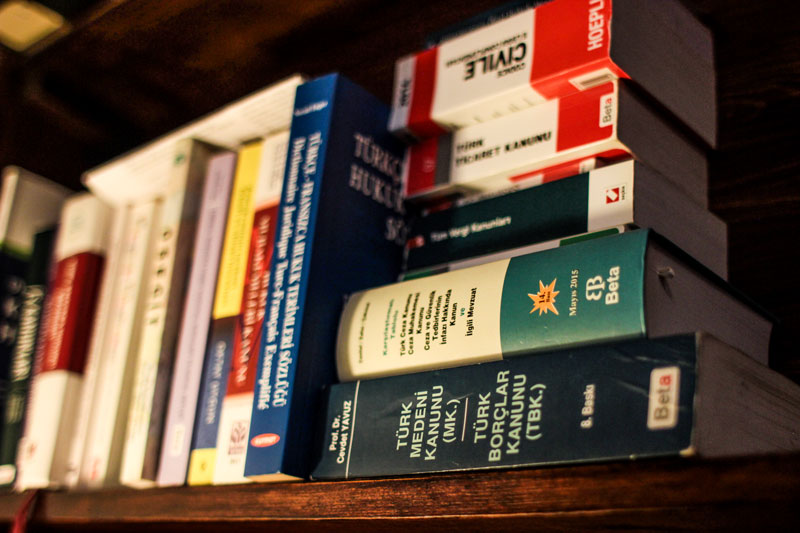 Studio Legale Parlanti – italya’da hukuk bürosu – Law Firm Florence -libri-studio-parlanti Studio Legale Parlanti - italya'da hukuk bürosu - Law Firm Florence -